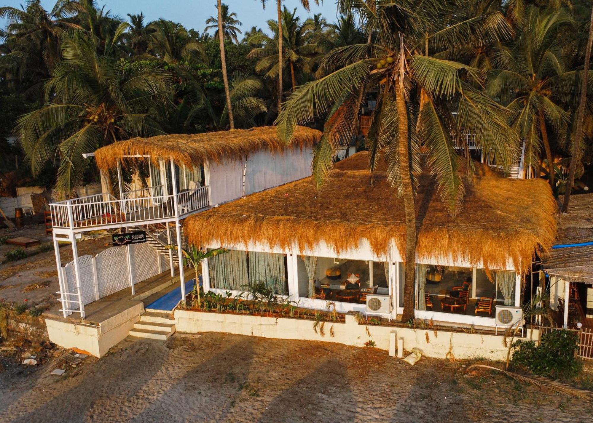 Aqua Beach Stays Ashwem Mandrem Buitenkant foto