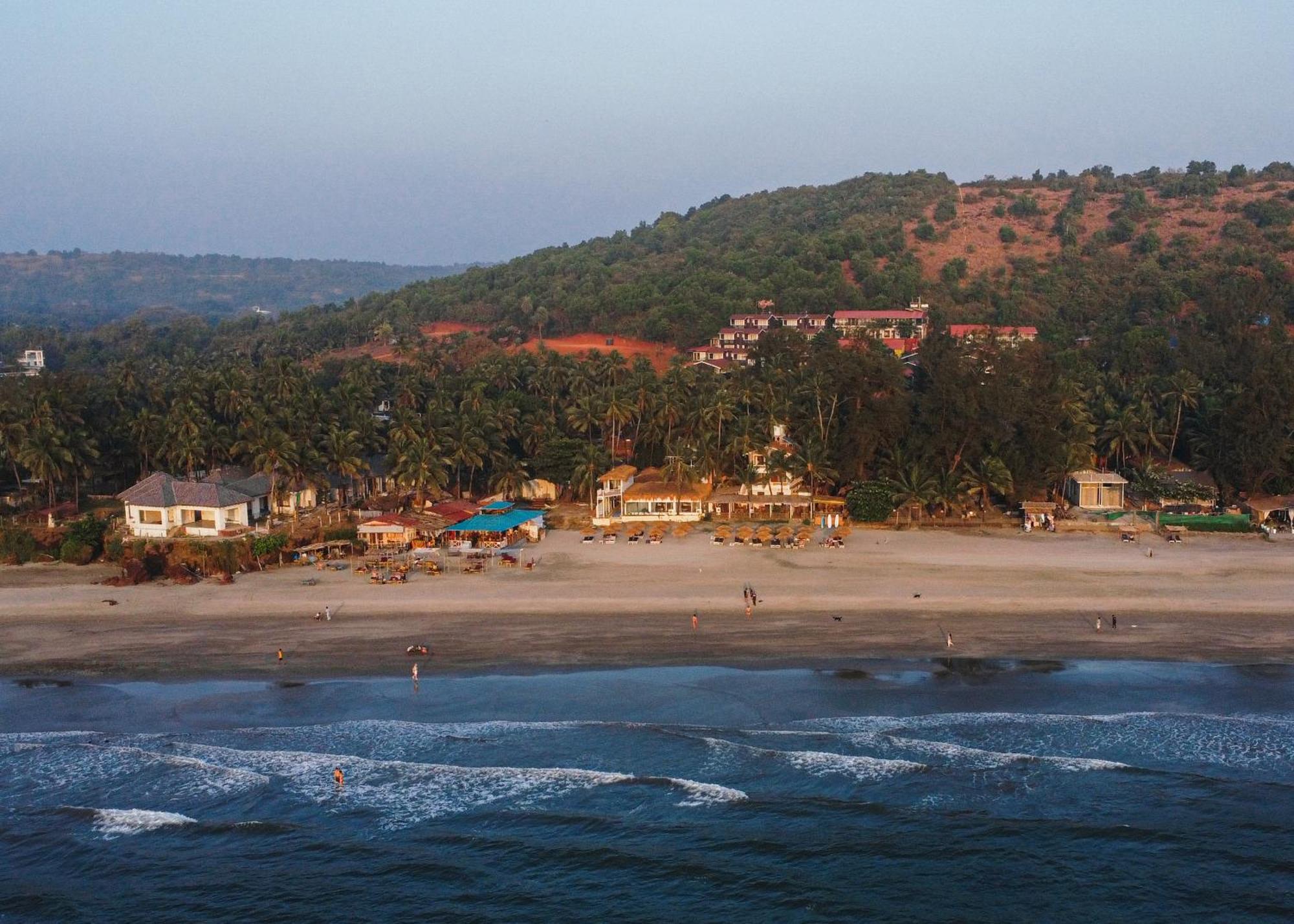 Aqua Beach Stays Ashwem Mandrem Buitenkant foto